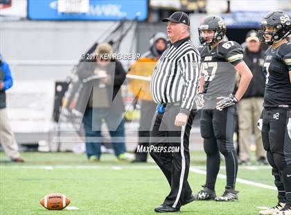 Thumbnail 2 in Southern Columbia Area vs. Wilmington Area (PIAA Class 2A Final) photogallery.