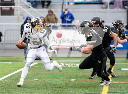 Thumbnail 1 in Southern Columbia Area vs. Wilmington Area (PIAA Class 2A Final) photogallery.