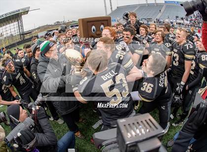 Thumbnail 1 in Southern Columbia Area vs. Wilmington Area (PIAA Class 2A Final) photogallery.
