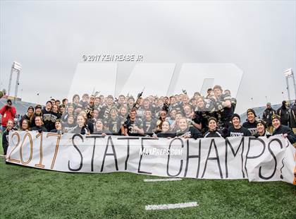 Thumbnail 3 in Southern Columbia Area vs. Wilmington Area (PIAA Class 2A Final) photogallery.