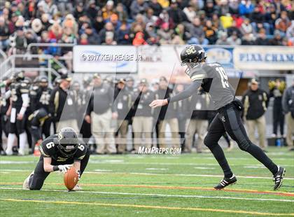 Thumbnail 2 in Southern Columbia Area vs. Wilmington Area (PIAA Class 2A Final) photogallery.