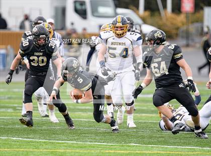 Thumbnail 3 in Southern Columbia Area vs. Wilmington Area (PIAA Class 2A Final) photogallery.
