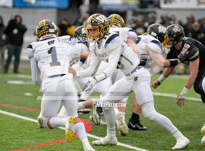 Thumbnail 3 in Southern Columbia Area vs. Wilmington Area (PIAA Class 2A Final) photogallery.