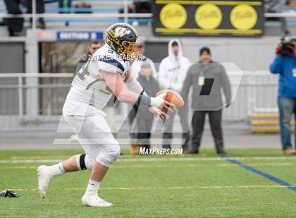Thumbnail 3 in Southern Columbia Area vs. Wilmington Area (PIAA Class 2A Final) photogallery.