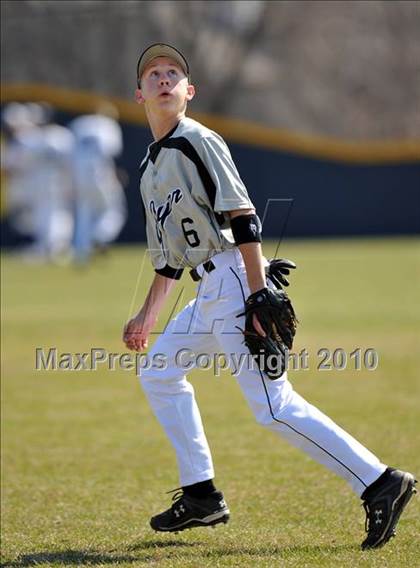 Thumbnail 1 in Guyer vs. Flower Mound (Flower Mound Tournament) photogallery.