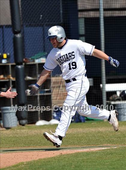 Thumbnail 2 in Guyer vs. Flower Mound (Flower Mound Tournament) photogallery.