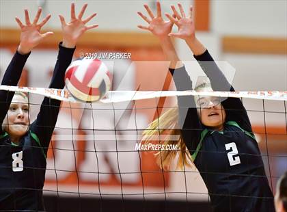 Thumbnail 3 in Cedar Park @ Hutto photogallery.