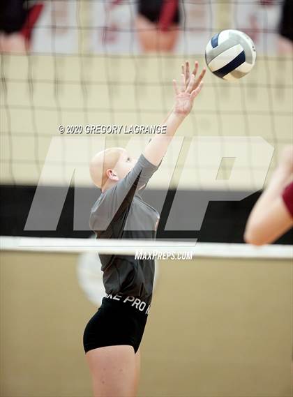 Thumbnail 3 in Saginaw vs Keller Central photogallery.