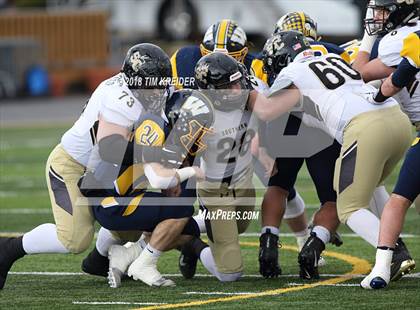 Thumbnail 1 in Southern Columbia Area vs. Wilmington Area (PIAA 2A Championship) photogallery.