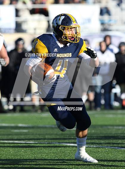 Thumbnail 2 in Southern Columbia Area vs. Wilmington Area (PIAA 2A Championship) photogallery.