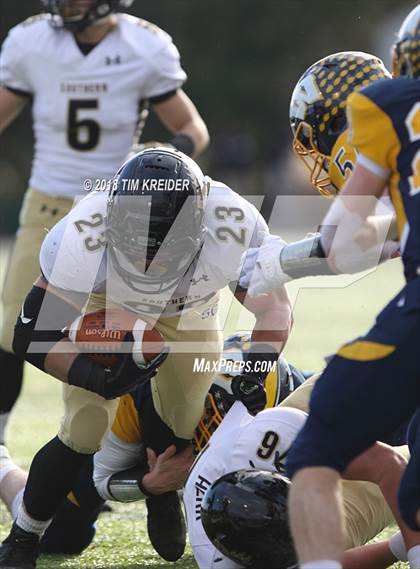 Thumbnail 1 in Southern Columbia Area vs. Wilmington Area (PIAA 2A Championship) photogallery.