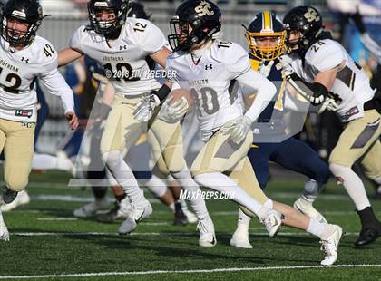 Thumbnail 3 in Southern Columbia Area vs. Wilmington Area (PIAA 2A Championship) photogallery.