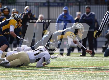 Thumbnail 2 in Southern Columbia Area vs. Wilmington Area (PIAA 2A Championship) photogallery.