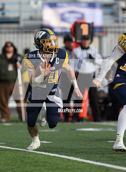 Thumbnail 1 in Southern Columbia Area vs. Wilmington Area (PIAA 2A Championship) photogallery.