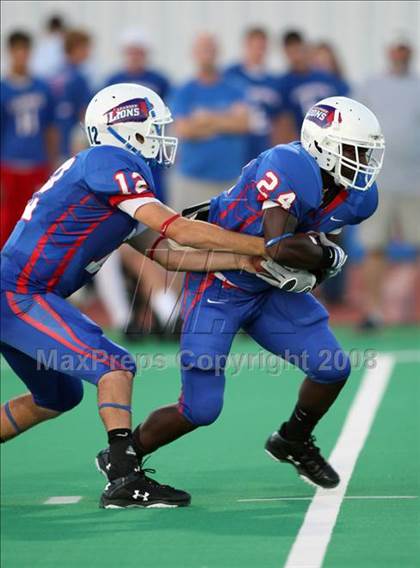 Thumbnail 1 in Bryan @ Leander photogallery.