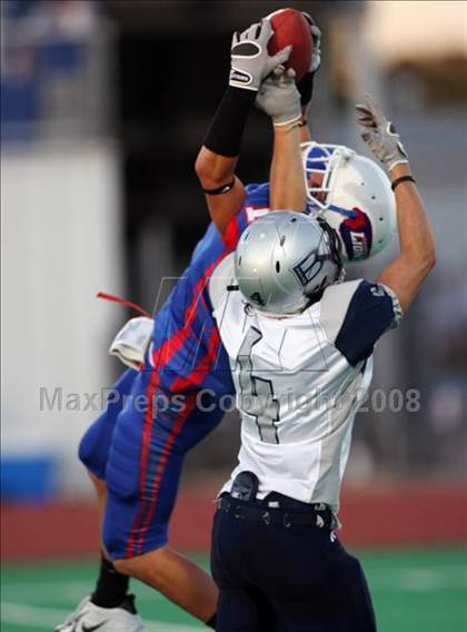 Thumbnail 2 in Bryan @ Leander photogallery.