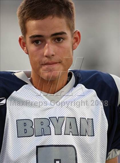 Thumbnail 3 in Bryan @ Leander photogallery.