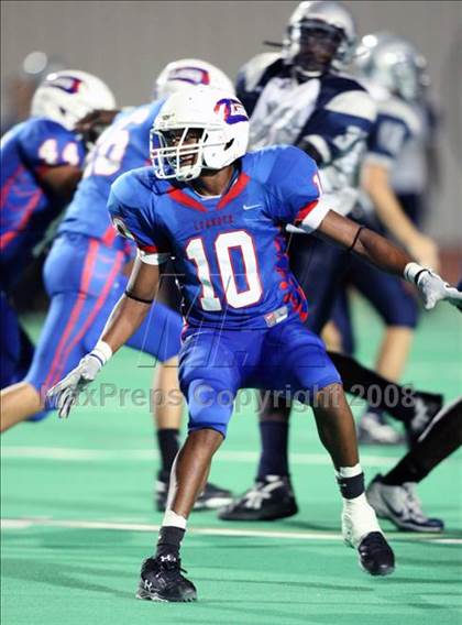 Thumbnail 2 in Bryan @ Leander photogallery.