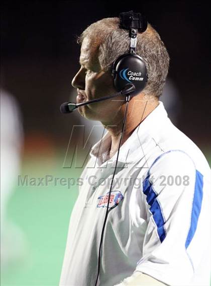 Thumbnail 2 in Bryan @ Leander photogallery.