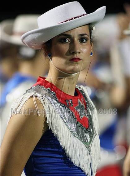 Thumbnail 3 in Bryan @ Leander photogallery.