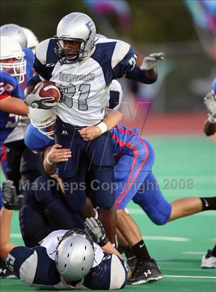 Thumbnail 3 in Bryan @ Leander photogallery.
