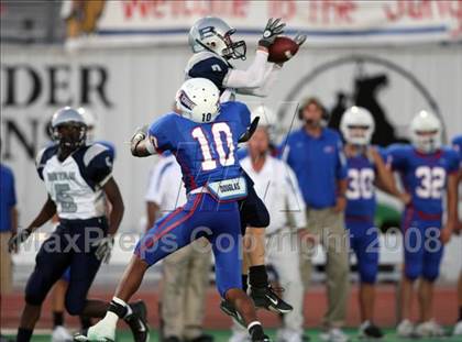 Thumbnail 3 in Bryan @ Leander photogallery.