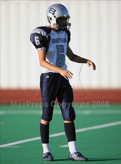 Thumbnail 2 in Bryan @ Leander photogallery.