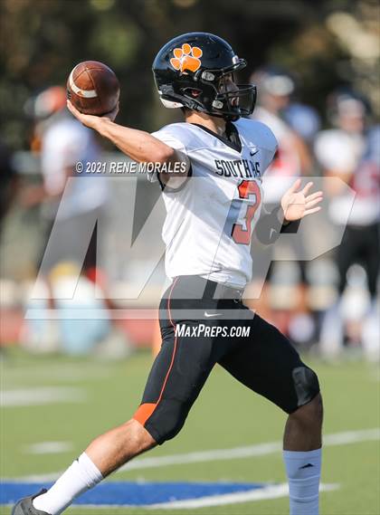 Thumbnail 1 in South Pasadena vs Marshall photogallery.