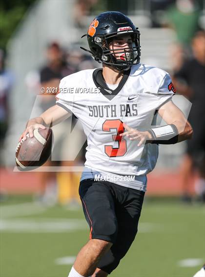 Thumbnail 1 in South Pasadena vs Marshall photogallery.