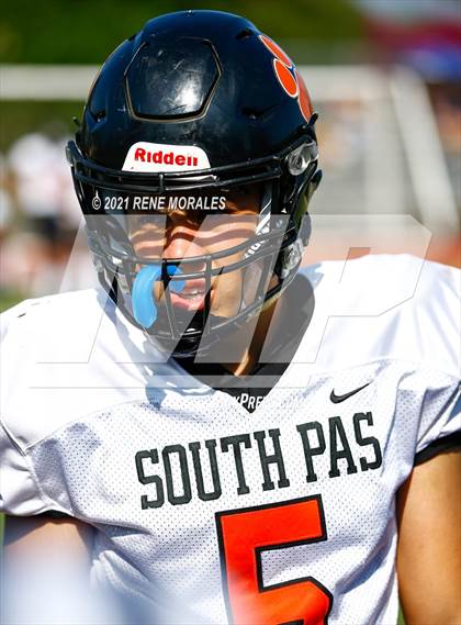Thumbnail 3 in South Pasadena vs Marshall photogallery.