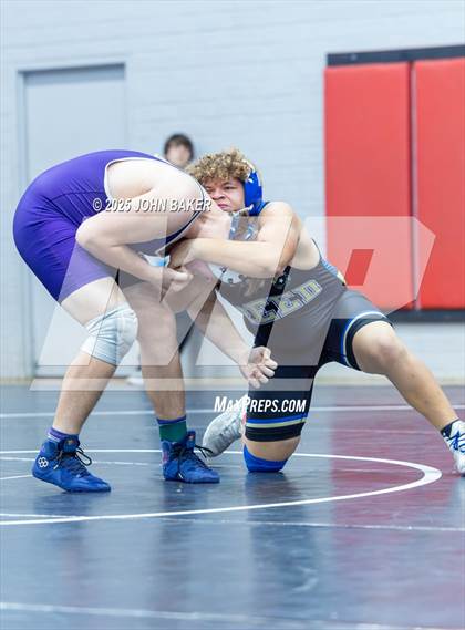 Thumbnail 1 in Lovelock Mustangs Tournament (215lbs) photogallery.