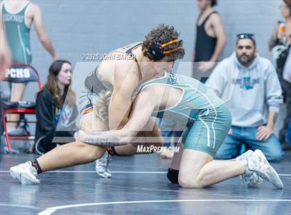 Thumbnail 1 in Lovelock Mustangs Tournament (215lbs) photogallery.