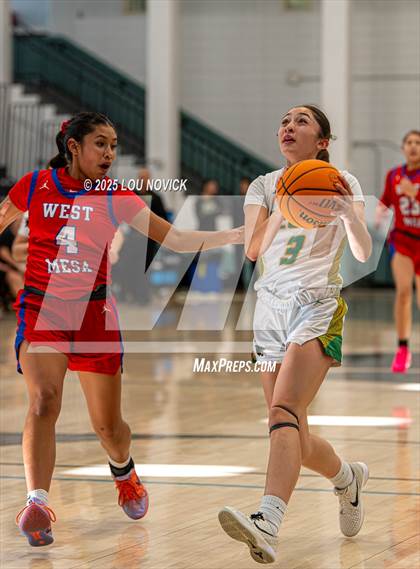 Thumbnail 2 in West Mesa @ Pecos (Al Armendariz Tournament) photogallery.