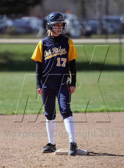 Thumbnail 3 in Del Campo vs Oak Ridge (Victory Pre-Season T.O.C.) photogallery.