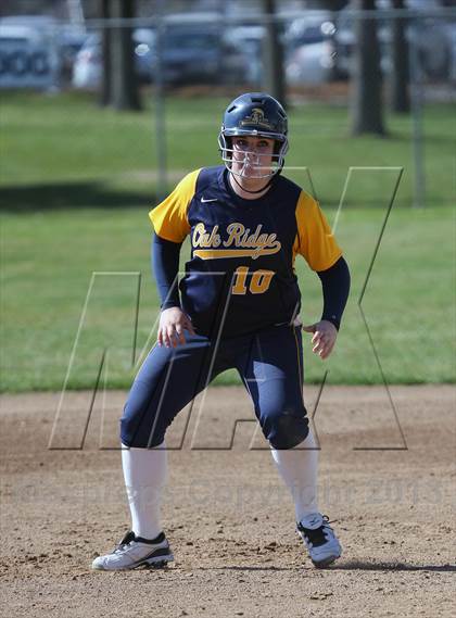 Thumbnail 1 in Del Campo vs Oak Ridge (Victory Pre-Season T.O.C.) photogallery.