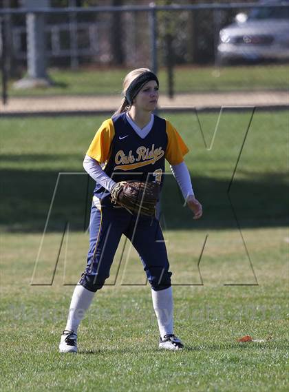 Thumbnail 3 in Del Campo vs Oak Ridge (Victory Pre-Season T.O.C.) photogallery.