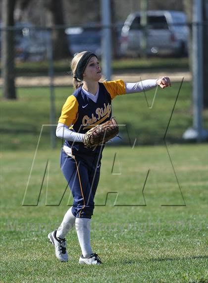 Thumbnail 1 in Del Campo vs Oak Ridge (Victory Pre-Season T.O.C.) photogallery.