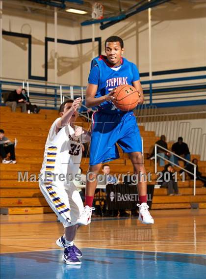 Thumbnail 1 in Archbishop Stepinac vs Cathedral (Catholic School Showcase) photogallery.