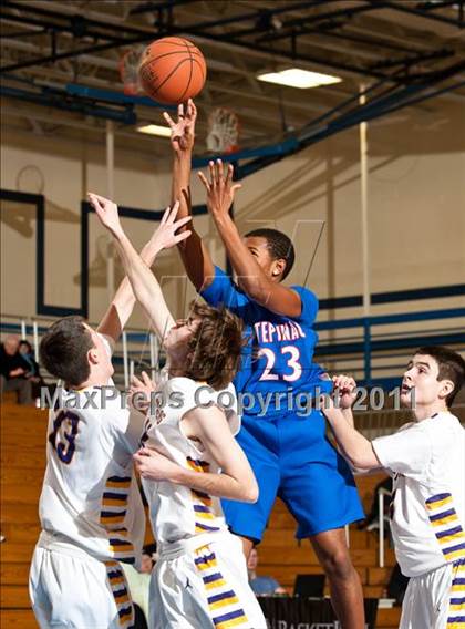 Thumbnail 2 in Archbishop Stepinac vs Cathedral (Catholic School Showcase) photogallery.