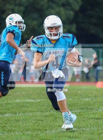 Thumbnail 3 in Colts Neck @ Freehold Township photogallery.