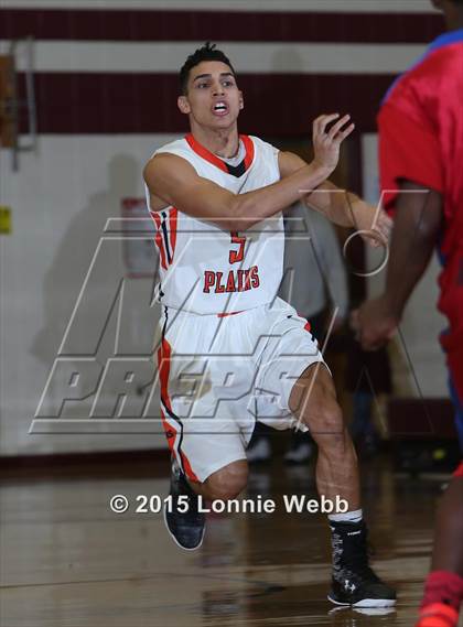Thumbnail 3 in Peekskill vs White Plains (4th Annual Harrison Booster Club Tournament) photogallery.