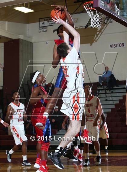 Thumbnail 1 in Peekskill vs White Plains (4th Annual Harrison Booster Club Tournament) photogallery.