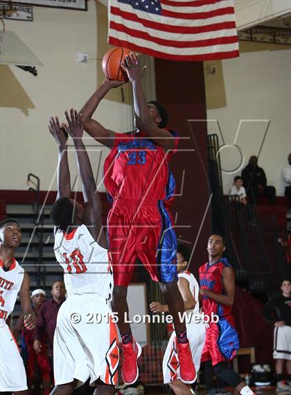 Thumbnail 3 in Peekskill vs White Plains (4th Annual Harrison Booster Club Tournament) photogallery.