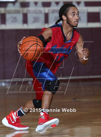 Thumbnail 3 in Peekskill vs White Plains (4th Annual Harrison Booster Club Tournament) photogallery.