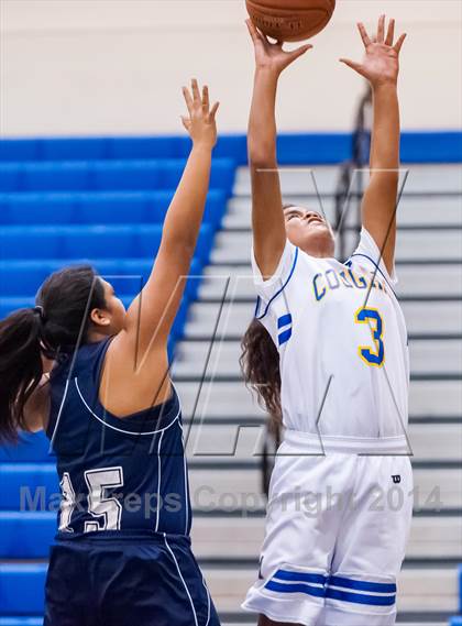 Thumbnail 3 in JV: American @ Newark Memorial photogallery.