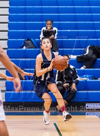 Thumbnail 1 in JV: American @ Newark Memorial photogallery.