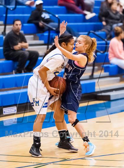 Thumbnail 1 in JV: American @ Newark Memorial photogallery.