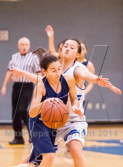 Thumbnail 2 in JV: American @ Newark Memorial photogallery.