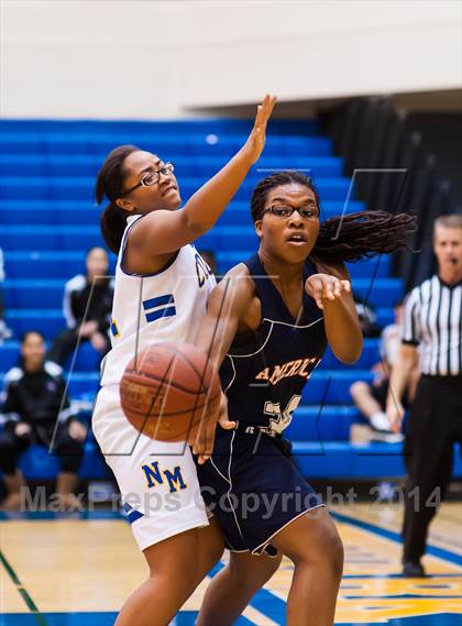 Thumbnail 1 in JV: American @ Newark Memorial photogallery.