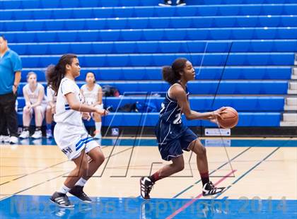 Thumbnail 3 in JV: American @ Newark Memorial photogallery.